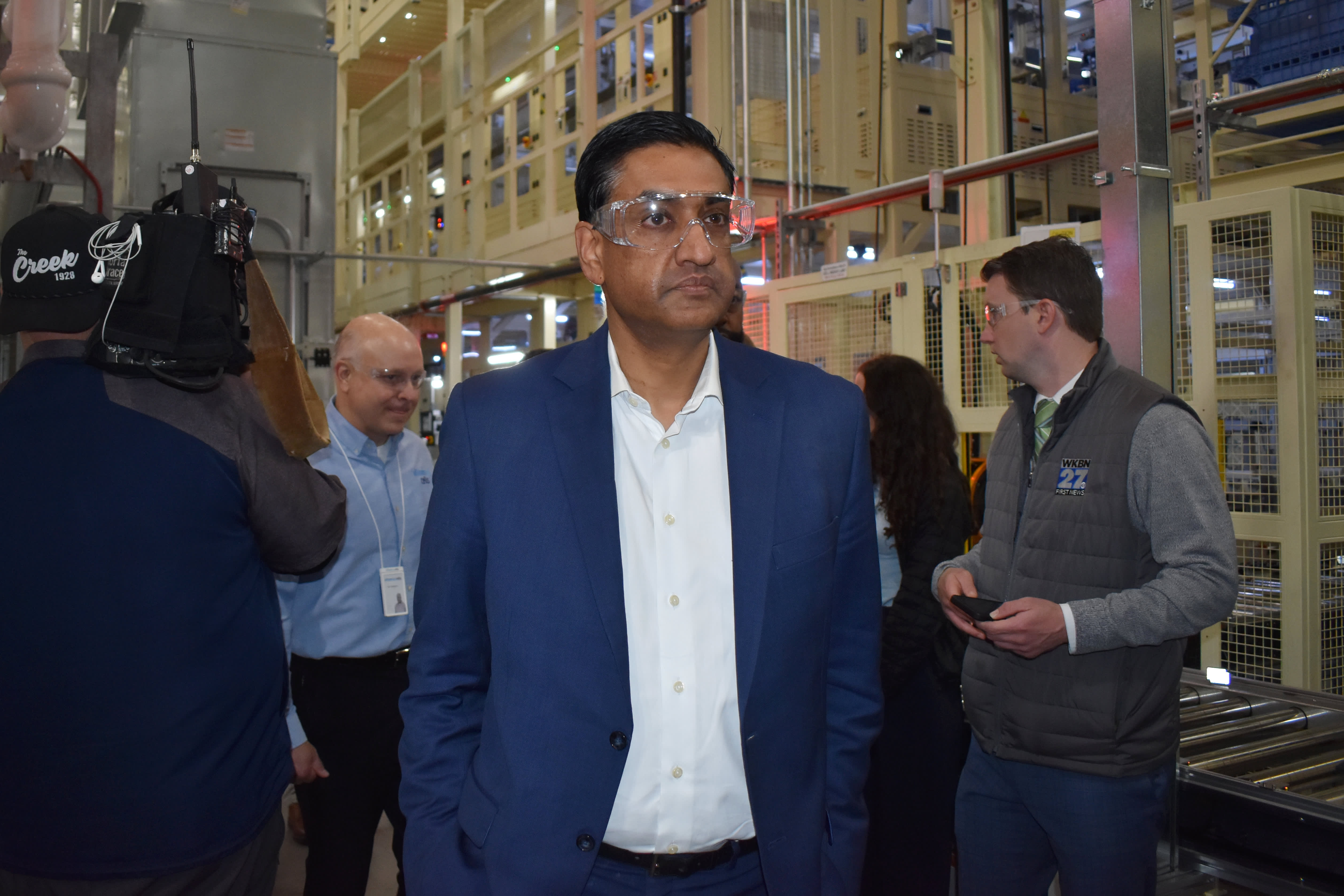 Ro Khanna is taking his economic message on the road. Will it lead to the White House?